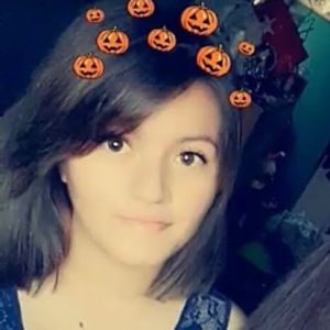 Meet your Posher, Candida